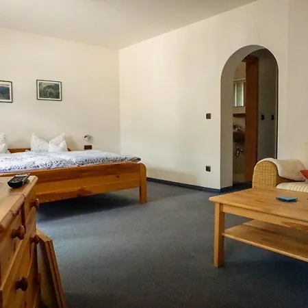 Guest house Goldener Apfel Bolsterlang